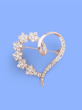 Heart Brooch NIP outlined with rhinestones on rose gold metal, 1.6”